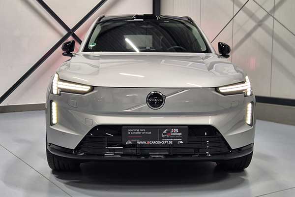 Volvo EX90, all-electric, 7 seats, now available for comparison tests with us